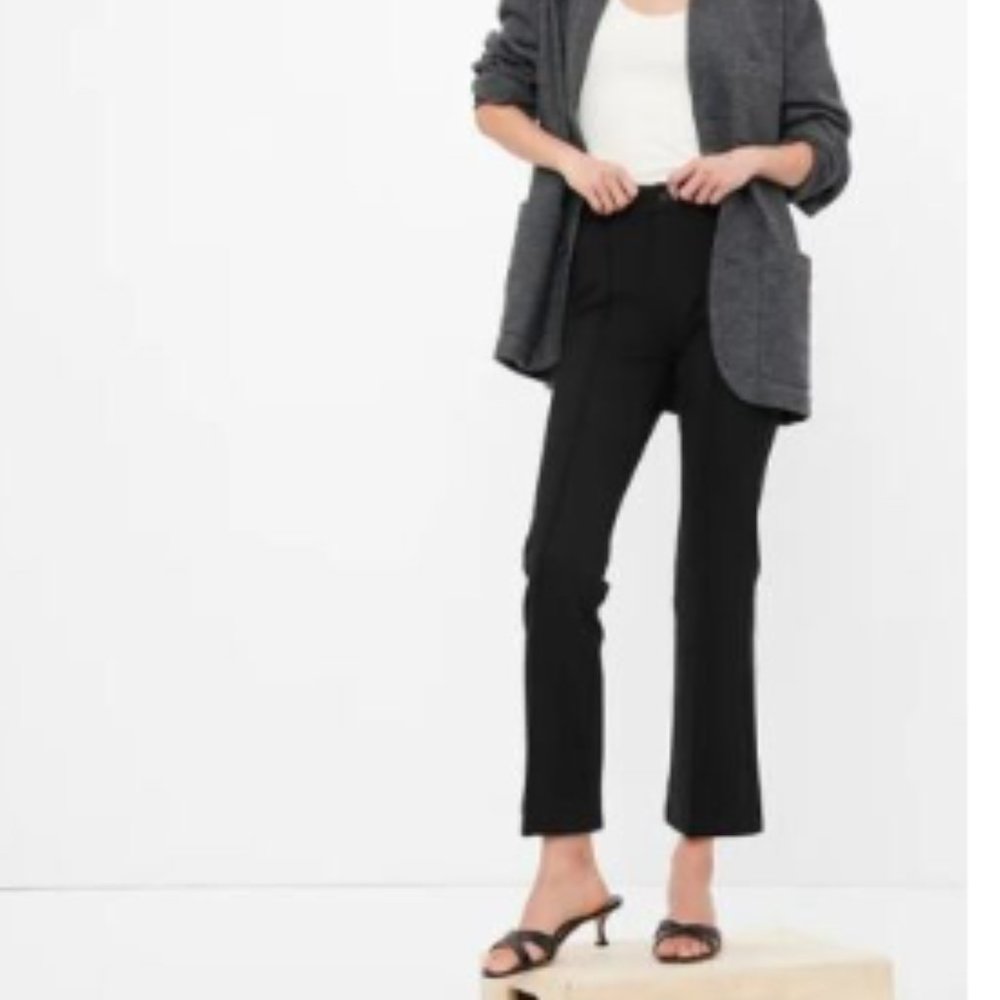 NWT GAP Black 2 TALL Ponte Crop Kick Pants Stretch Comfort